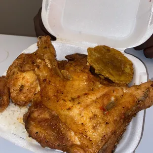 chicken wings and fried chicken, bbq wings, poultry, chicken wings, food, fried chicken wings, fried chicken, chicken, bbq chicken