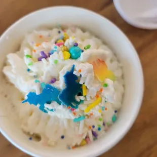 Kid&apos;s babycino with rainbow unicorn sprinkles!