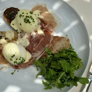 Eggs Benedict