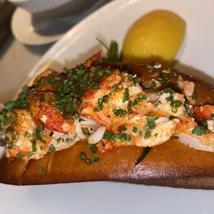 Lobster roll