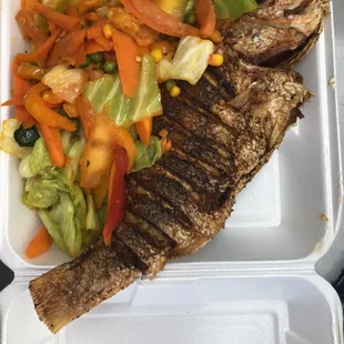 Red snapper in veggie