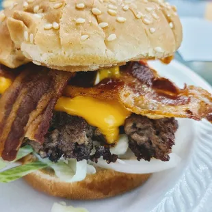 Bacon cheeseburger