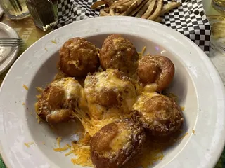 Frankie's Bar & Grill