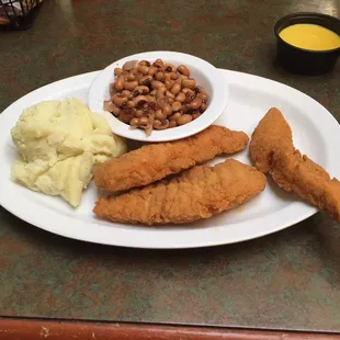 Frozen chicken from a bag, cold instant potatoes and under seasoned peas! Nothing was good about this meal.