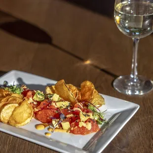 Tuna Poke and wine at RhuBAR | Kitchen &amp; Cocktails at Cambria Hotel Burbank Airport