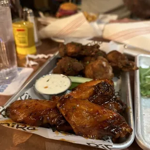 Wings (Spicy box dry rub and sweet red chili)