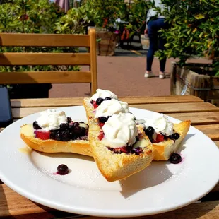 French toast on baguettes