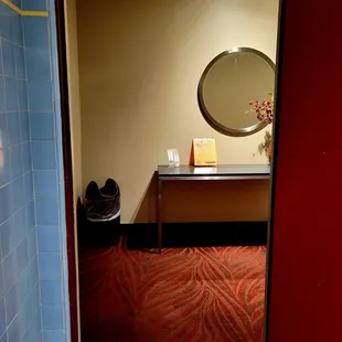 From the toilet stall, looking in to the ladies "restroom"