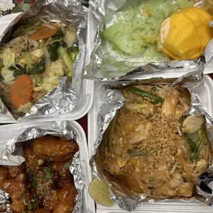 42. Chow Mein, 78. Orange Chicken a la Carte, Mango with Sweet Sticky Rice, chicken 34. Pad Thai