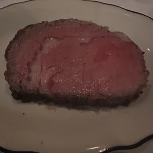 10 oz prime rib medium rare