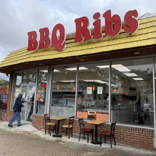 Ribs joint on Linden Blvd