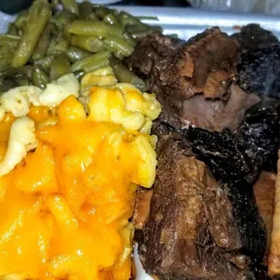 ribs, macaroni, and cheese