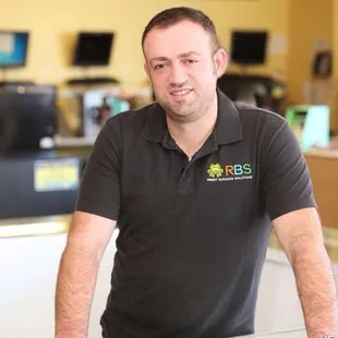 Alex Harb @ Ribbit Computers