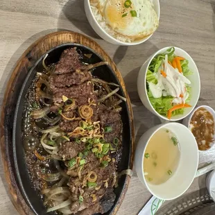 Wafu Steak. Add-on Fried Egg. Broke mouf