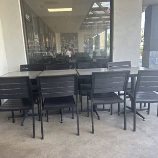 Nice outdoor dining area .