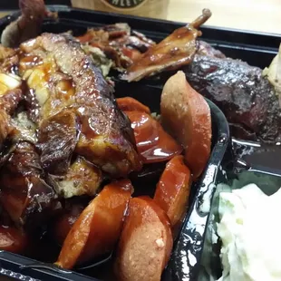 3 Item Combo (Ribs, Tri-tip &amp; Links)...