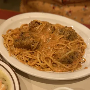 Linguine Meatballs w/ Pink Sauce