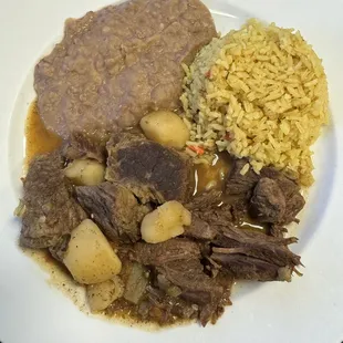 Desayuno bien rico y la carne bien suavecita.