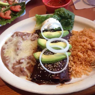 Enchiladas de Mole