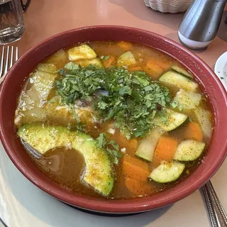 Caldo de Pollo