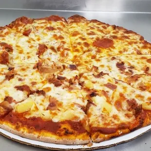 Pineapple bacon bits pizza