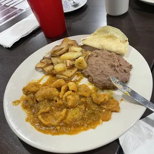 Chicharrón en salsa