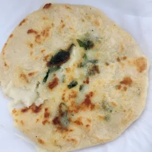 Spinach and cheese pupusas