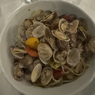 LINGUINE ALLE VONGOLE