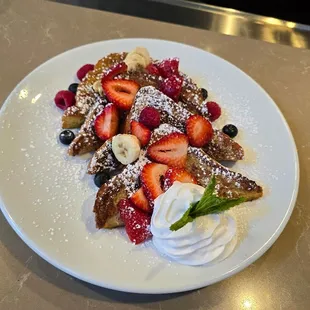 French Toast with fruit