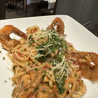 Seafood Linguini