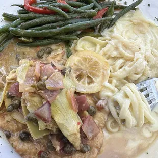 The chicken limonata is scrumptious!