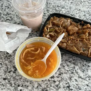 Tofu pad Thai, egg drop soup, boba