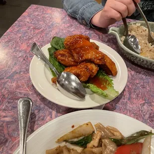 Drunken Noodles and wing!
