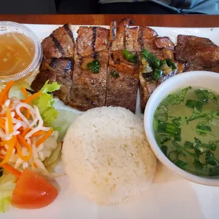 Rice and grilled pork