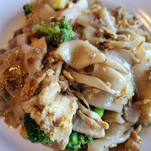 Pad See Eaw