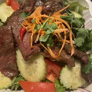 Grilled Beef Salad