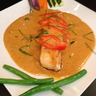Salmon Panang
