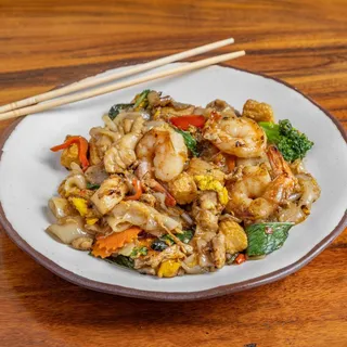 Drunken Noodle