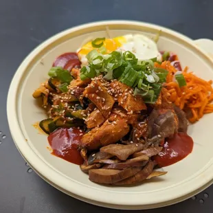 Spicy chicken bibimbap