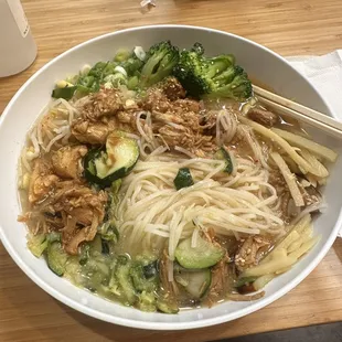 Rice noodles and chicken teriyaki with miso broth