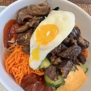Kalbi Bibimbap