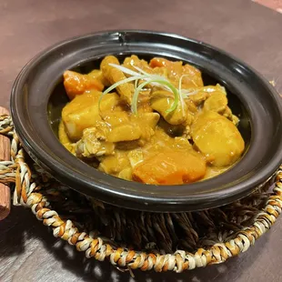 Curry Chicken Claypot