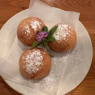 Fried Chinese Custard Bun
