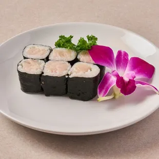 Yellowtail Roll