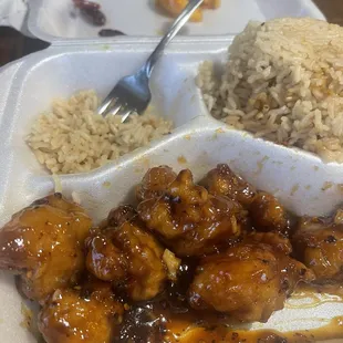 9/07/24 orange chicken look good and tasted fresh.