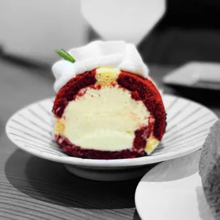 Red velvet | ig: whaEVAeats