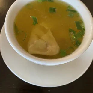 Delicate soup with well made wonton