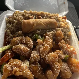 Combo sesame chicken