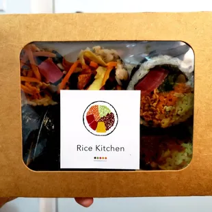 Spicy Pork Kimbap || IG: @misspiggyeats