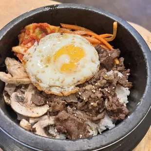 Bulgogi hot stone bowl